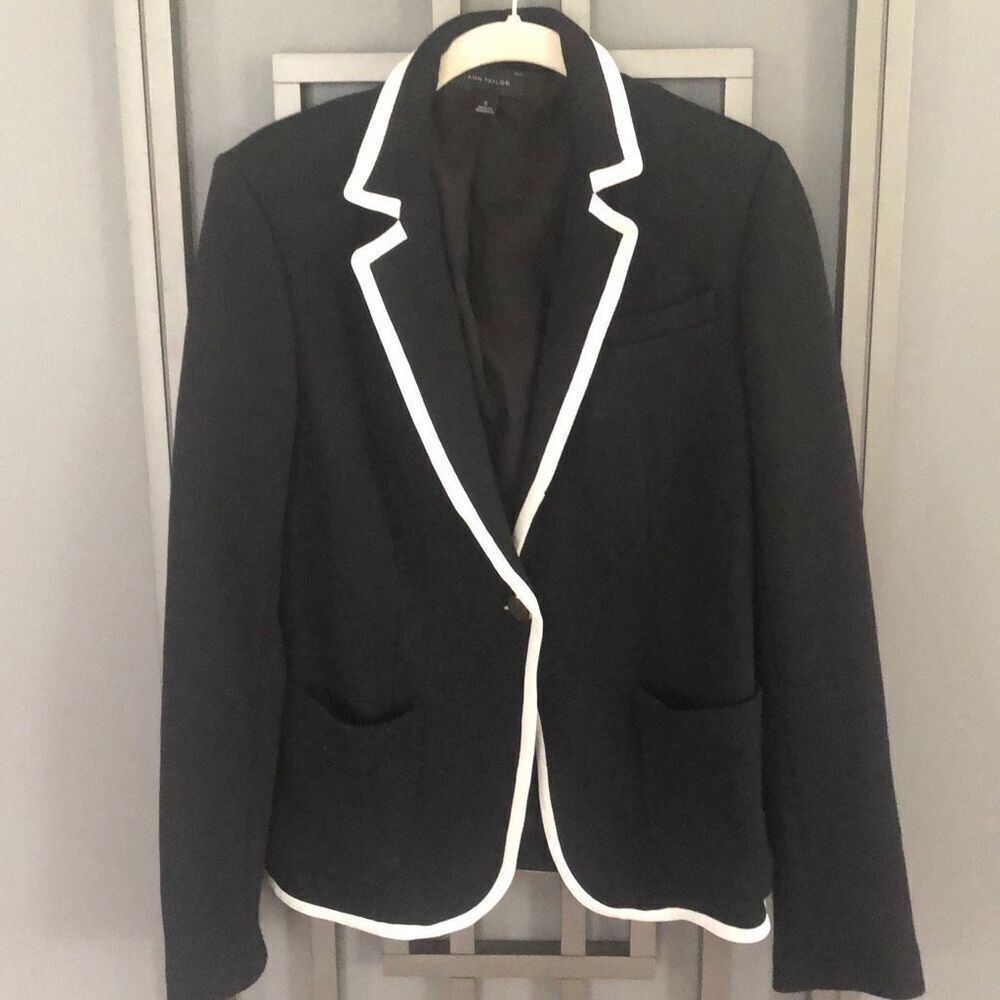 Ann Taylor  Black and white jacket S